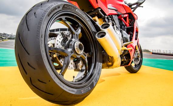 Why You Should Get Pirelli Tyres for Your Motorcycle?